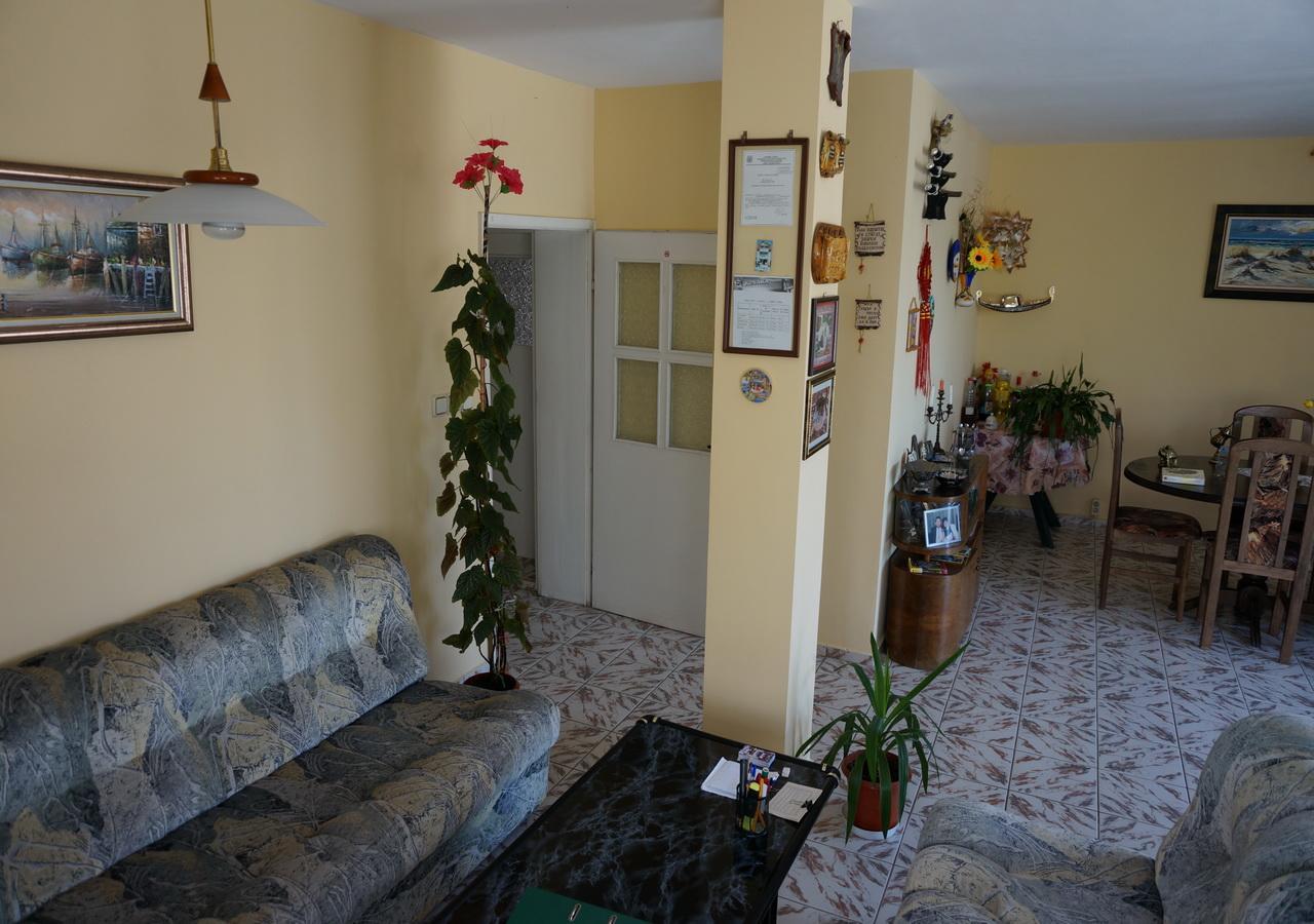 سينتس قسطنطين وهيلينا Villa Kosara المظهر الخارجي الصورة